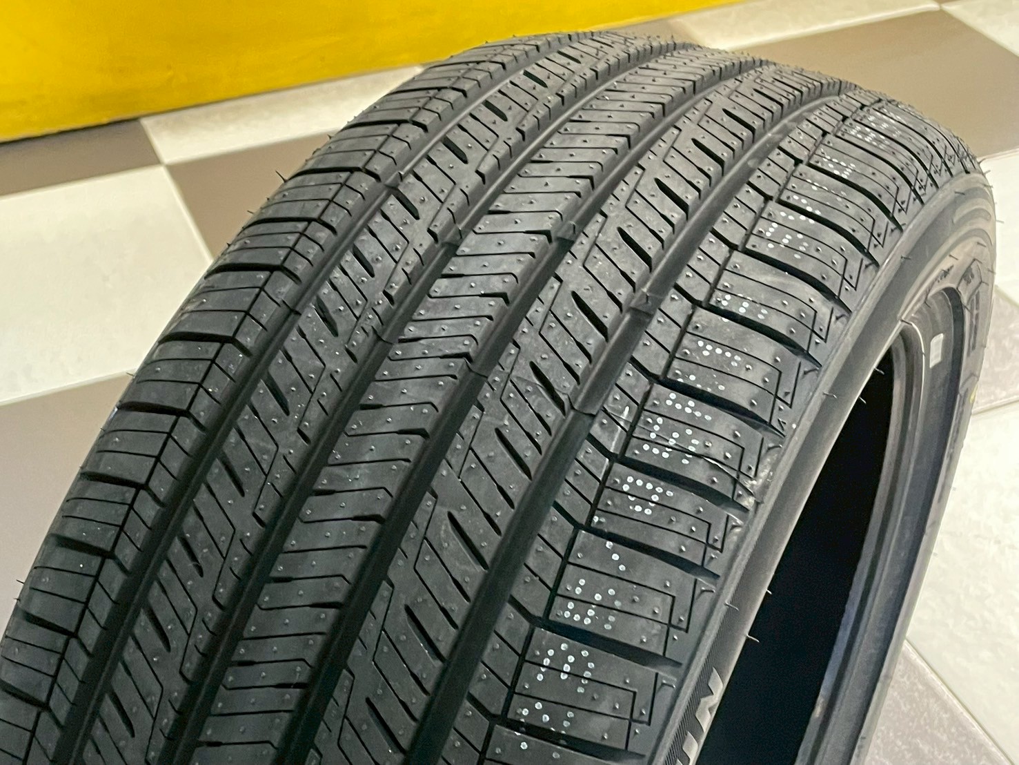 #ยางไซหลุน #Sailun Atrezzo #TCON 235/45R19 ยางใหม่ปี2025