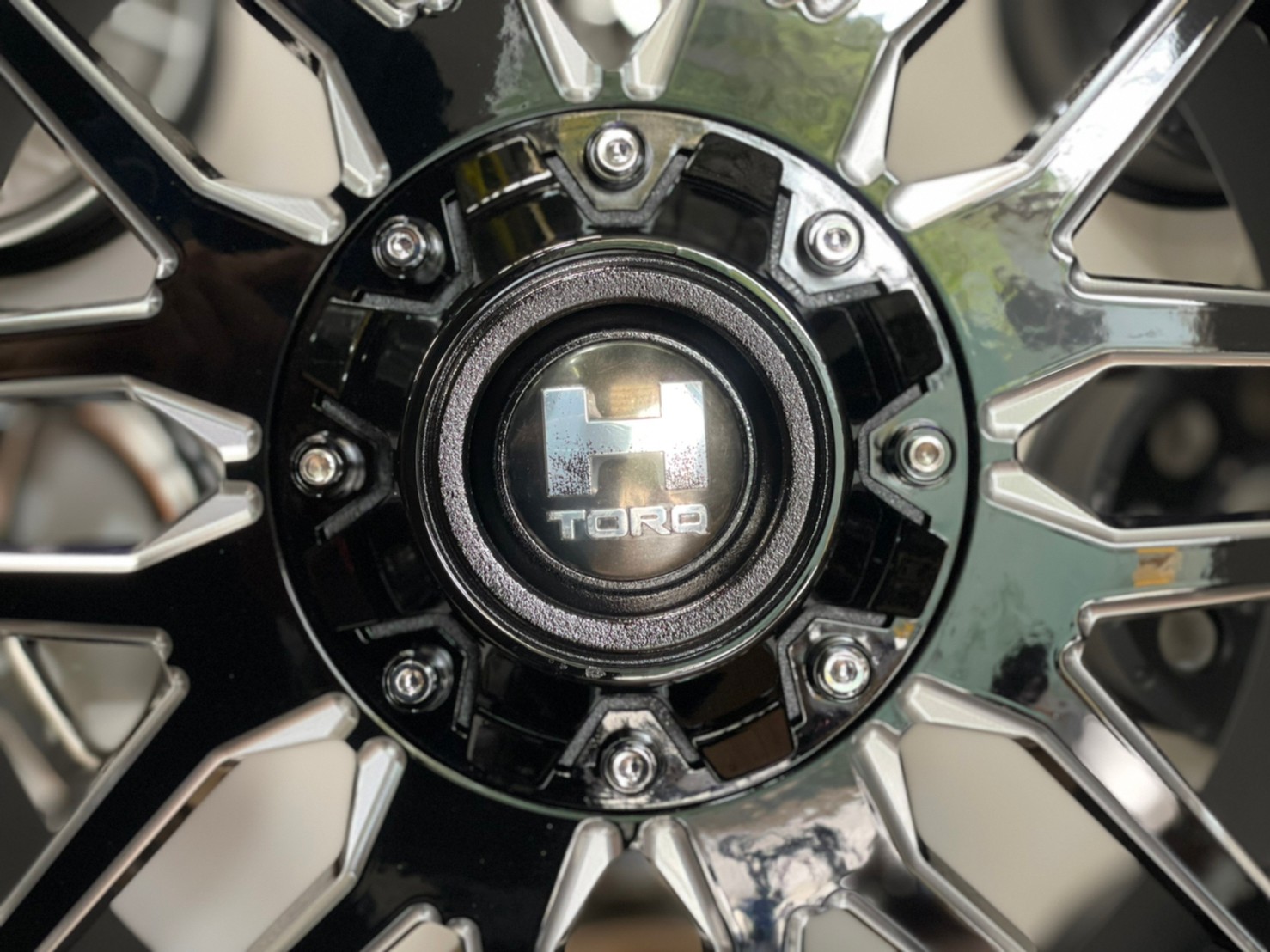 ล้อแม็กซ์ขอบ18 ออฟโรด HAMMER H02 18x9 ET0 6x139.7 สีดำขอบกลึงเลเซอร์
