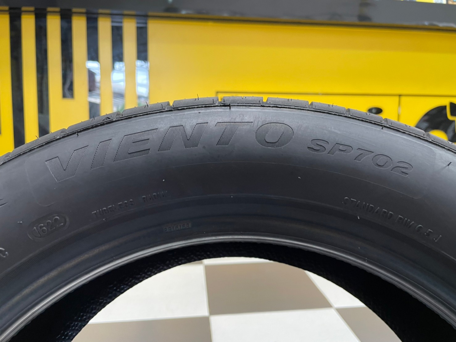 ยางใหม่AUSTONE SP702 205/55R16 ยางผลิตไทย คุ้มค่ารับประกันบาดบวมเบียดตำ365วันเคลมฟรี ยางใหม่ปี2022