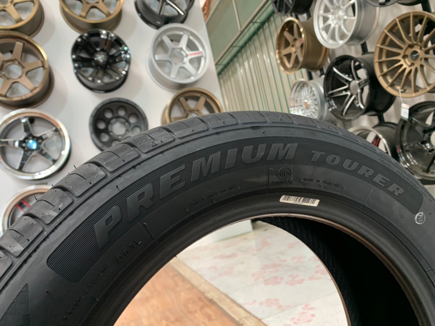 185/60R15 Deestone RA01 ยางใหม่ปี2021 ยางลายสปอร์ต ยางไทยคุณภาพดี