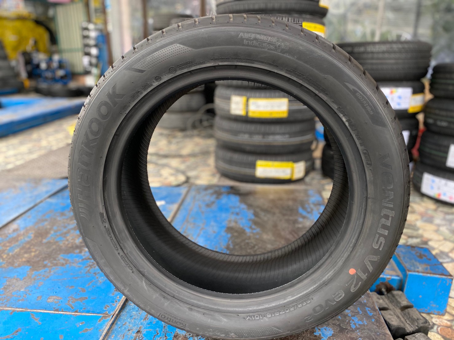 235/50R18 ยางใหม่ Hankook Ventus V12 ยางสปอร์ต คุณภาพดีนุ่มเงียบ ยางปี2018