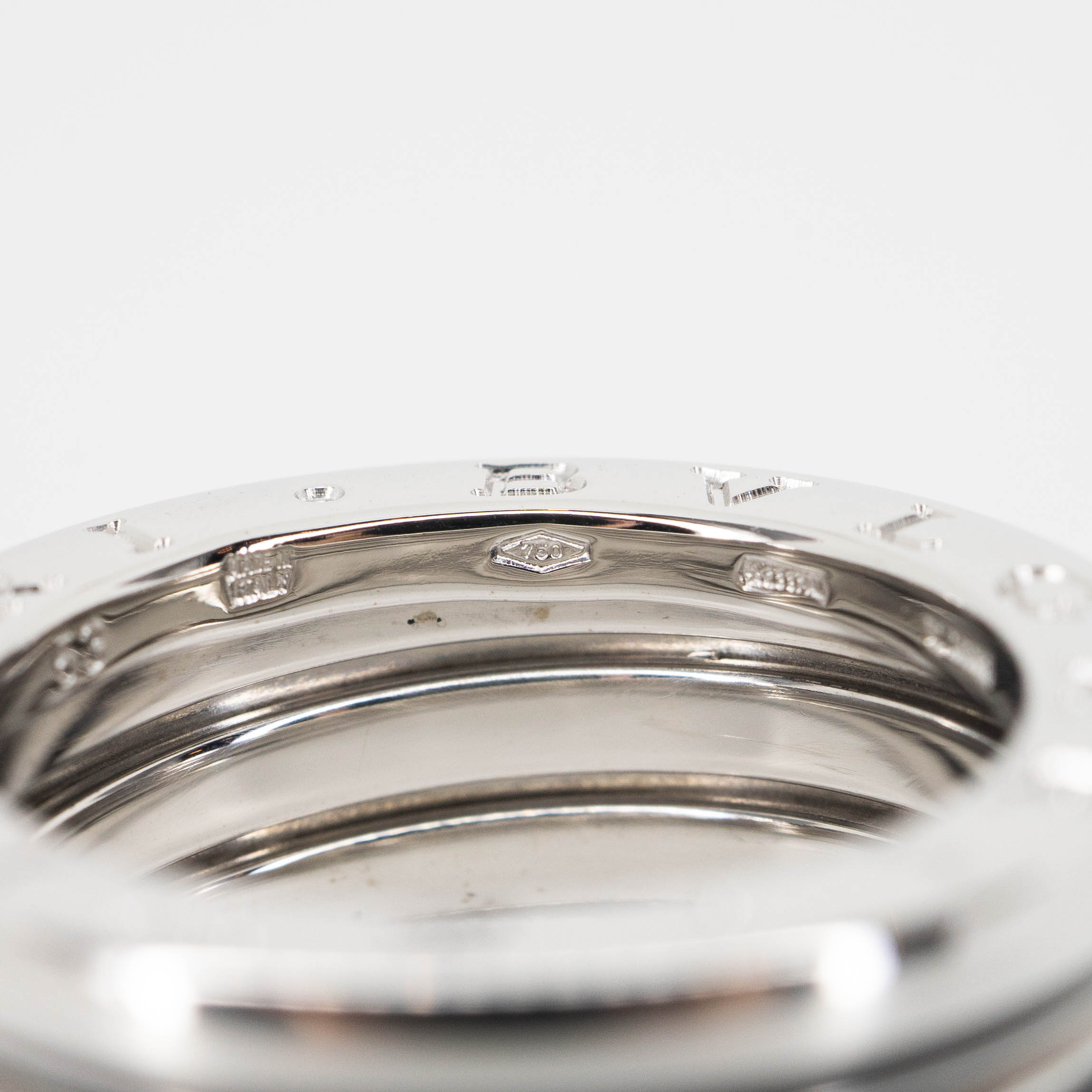 แหวน Bvlgari B.zero1 3band With Enamel ทองขาว18K ไซส์ 53# (Used)