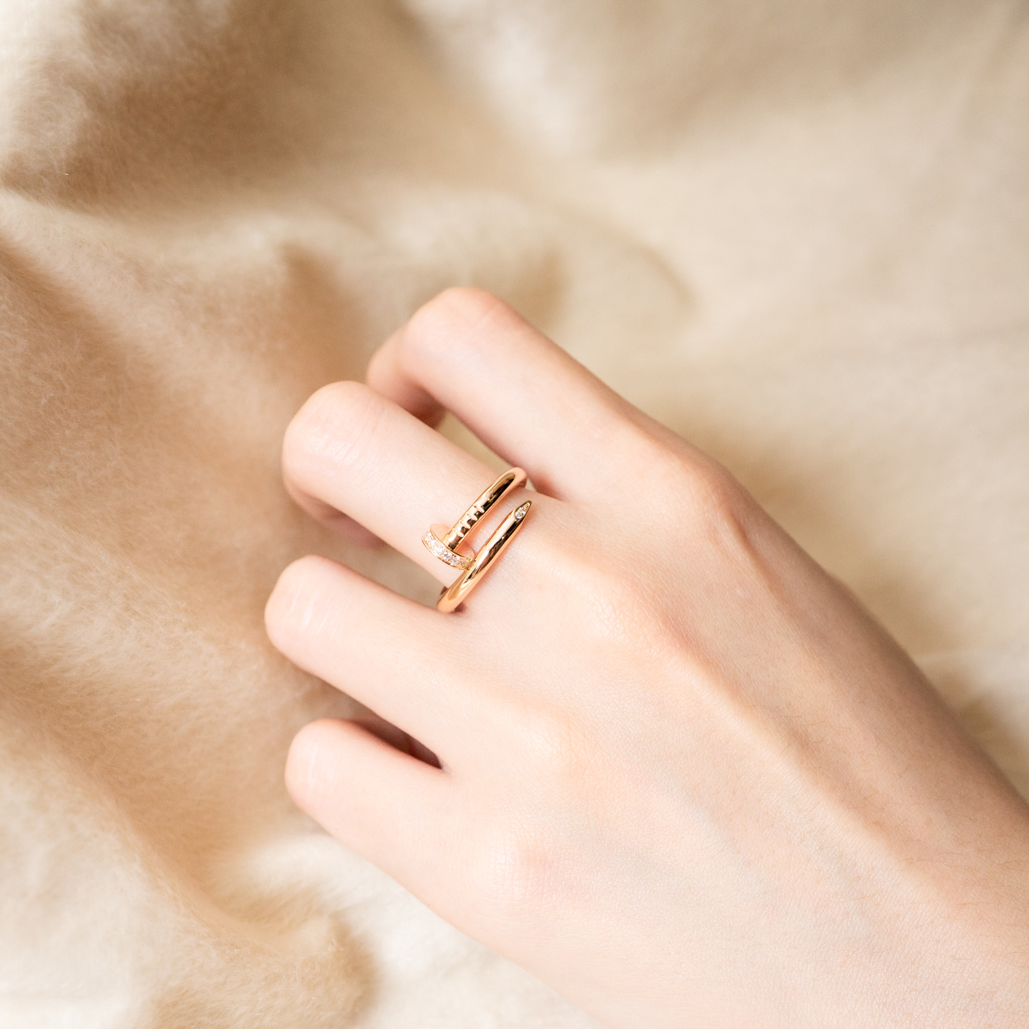 แหวน Cartier Juste Un Clou Ring with Pave Diamonds ทองชมพู18K ไซส์ 54# (Used) +กล่องและการ์ดShopไทย2021และใบเสร็จ