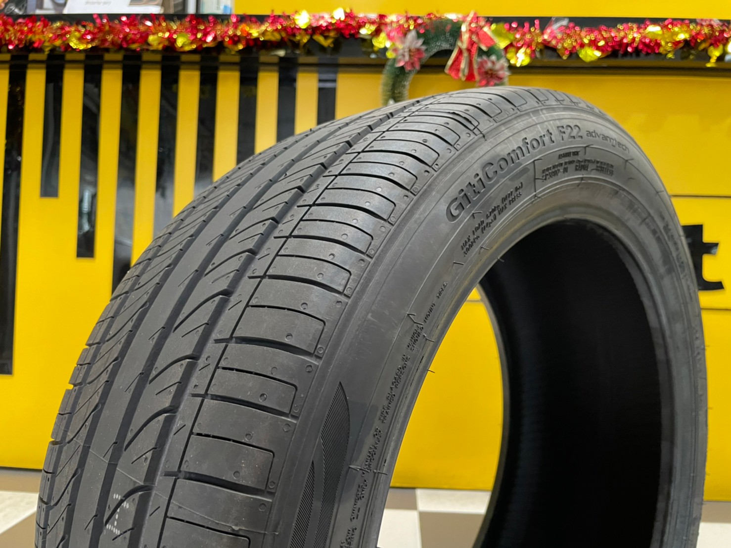 Giti ComfortF22 235/45R18 ยางใหม่ปี2023 ราคาโปรโมชั่นพิเศษ พร้อมติดตั้งฟรี