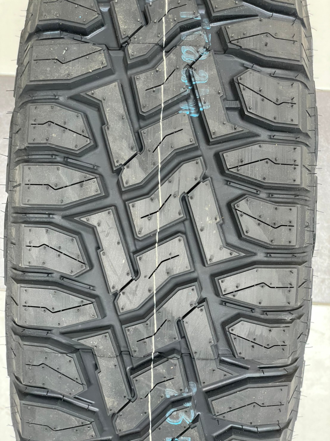 265/70R16 TOYO OPEN COUNTRY R/T ยางใหม่ปี2022