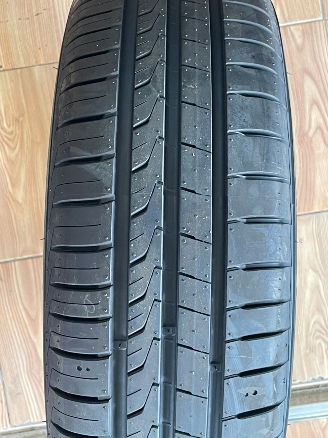 HANKOOK Kinergy Eco2 195/65R15 ยางใหม่ปี2021