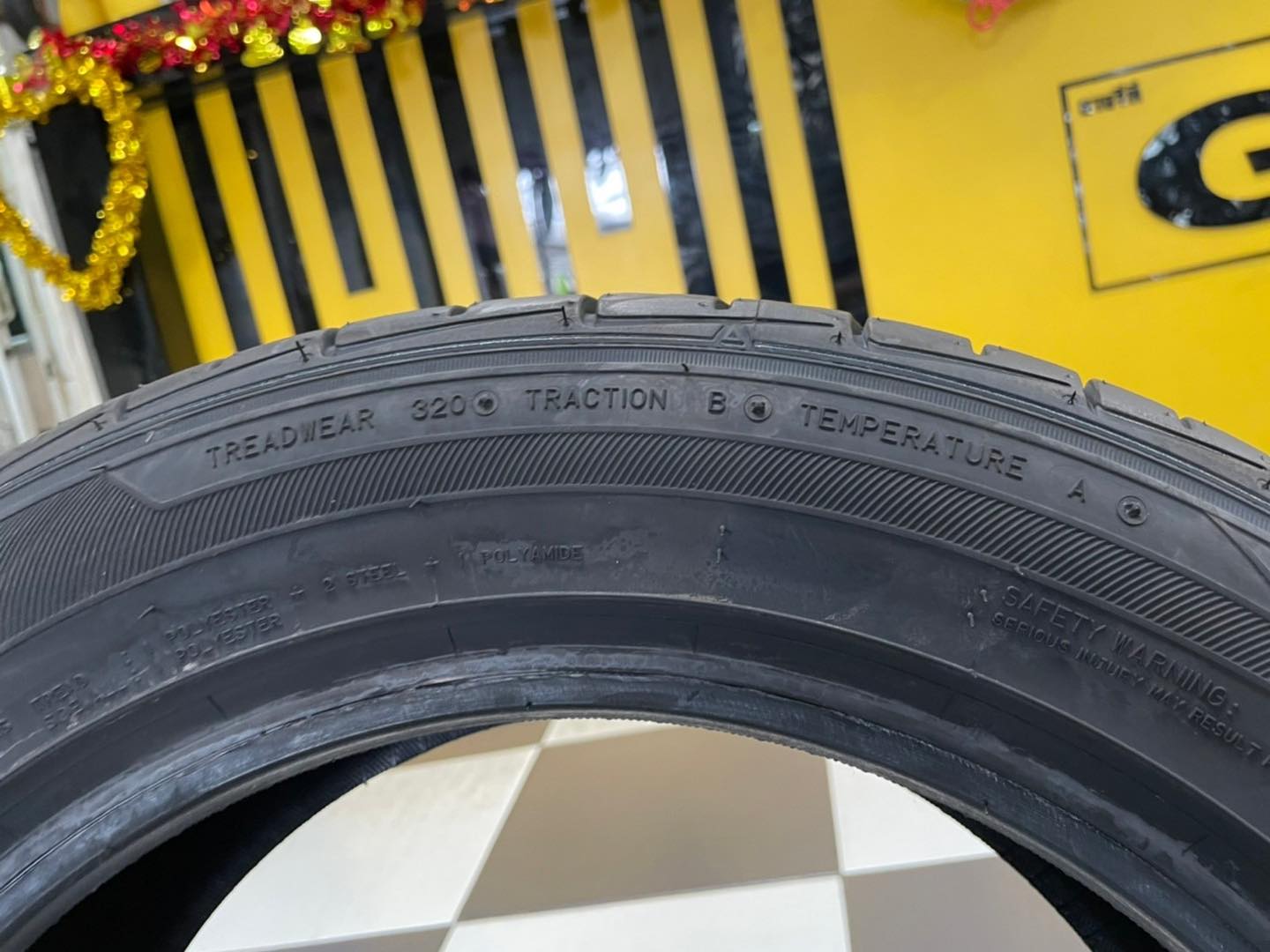 FALKEN ยางรถยนต์ 195/55R15 (เก๋งขอบ15) รุ่น ZIEX ZE914 👉ยางใหม่ปี2022👈