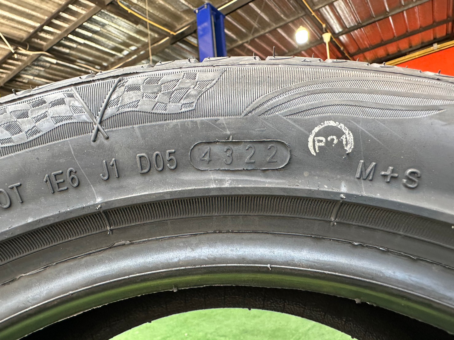 OTANI EK1000 195/55R15 ยางใหม่ปี2022 ราคาพิเศษพร้อมติดตั้งฟรี สามารถสอบถามเพิ่มเติมได้ค่ะ