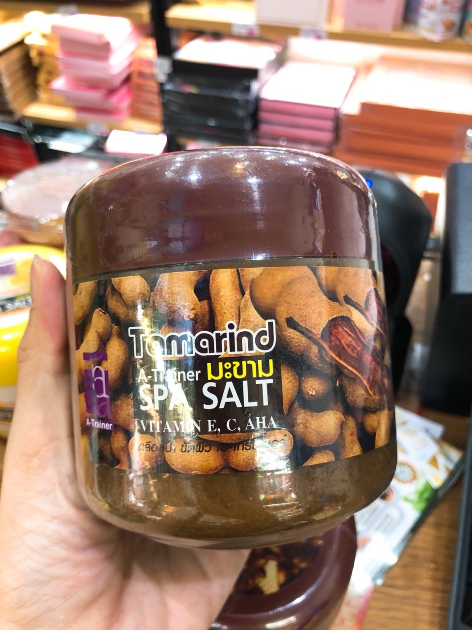 Tamarind a - trainer spa salt เกลือสปาขัดผิวเอ-เทรนเนอร์ มะขาม
