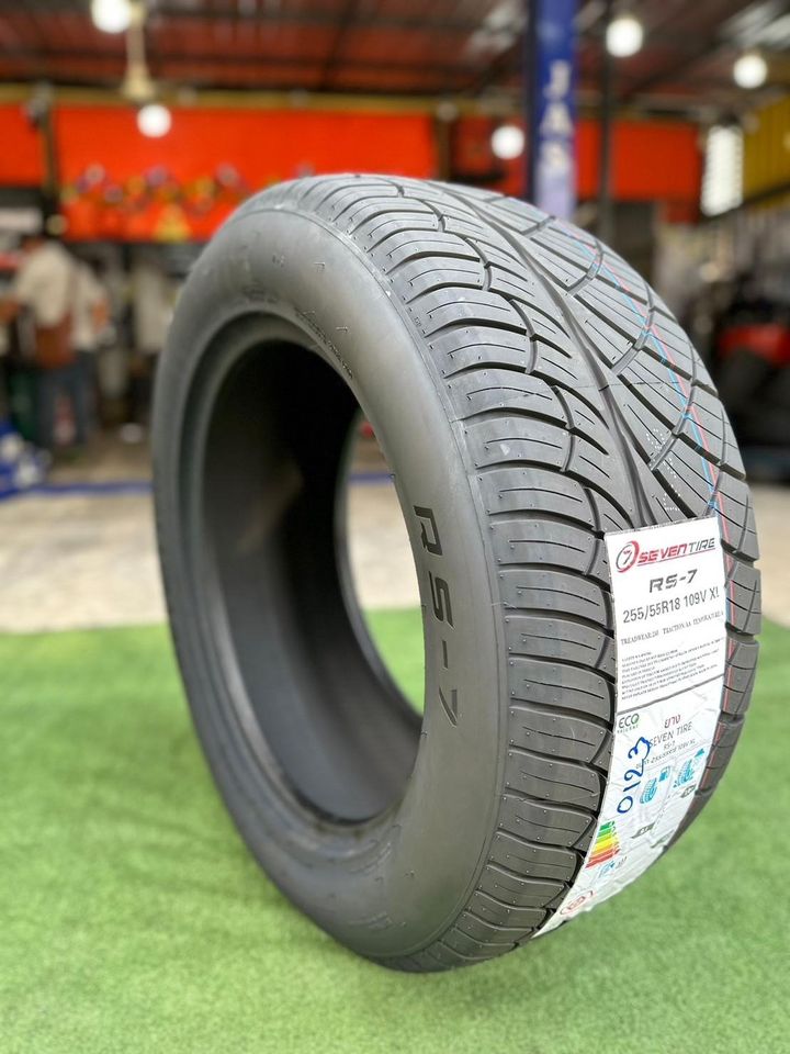 ยาง Seventire รุ่น RS-7 ขนาด 255/55R18 ยางใหม่ปี2023 (ลดราคาพิเศษ)
