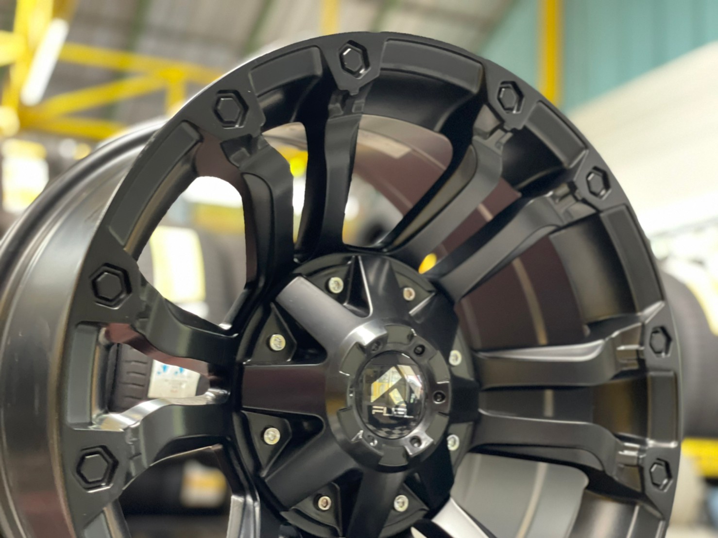 ล้อแม็กซ์ใหม่ขอบ16 6รู11นิสสัน นาวาร่า (Nissan Navara) ลายออฟโรด สีดำ