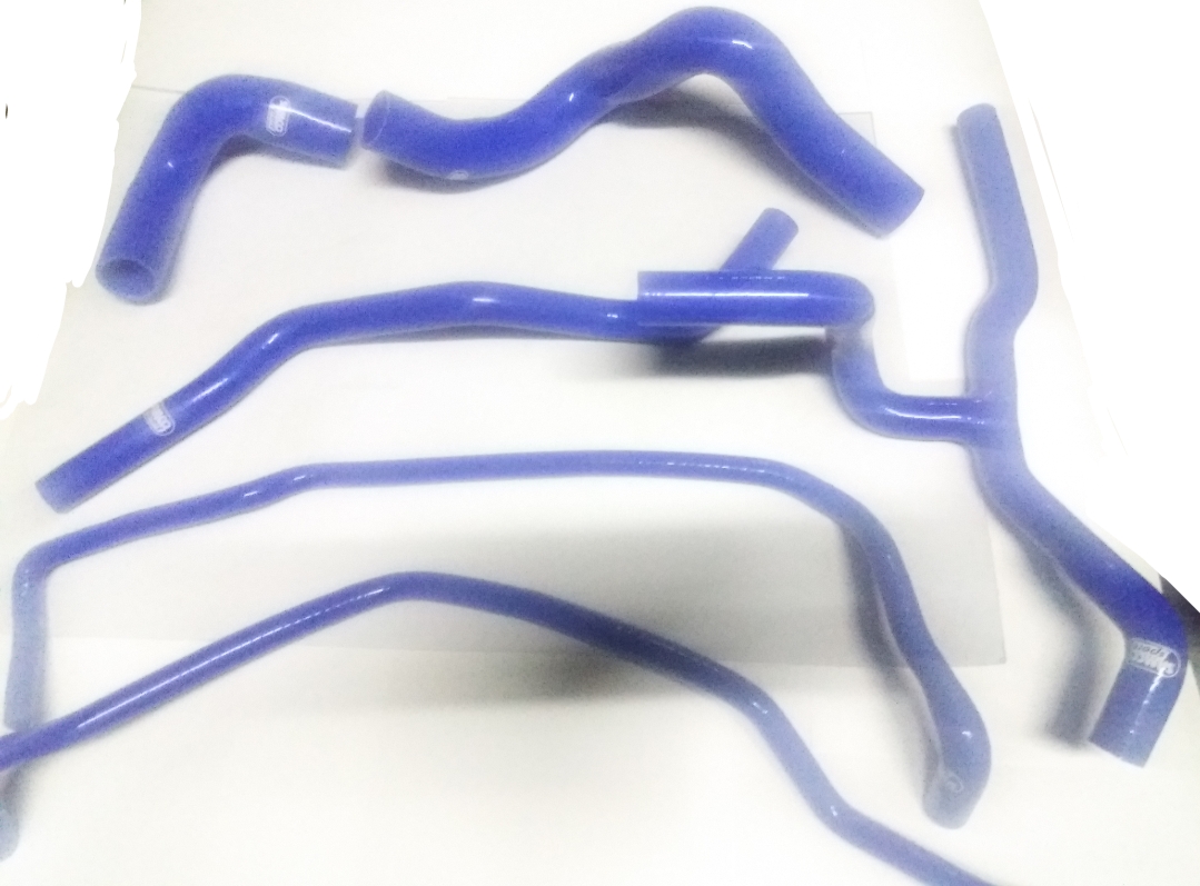 ชุดท่อน้ำซิลิโคลน 6 ชิ้น เชฟโรเลต ครูซ CRUZE1.8 (แถมเข็มขัดรัดท่อ)