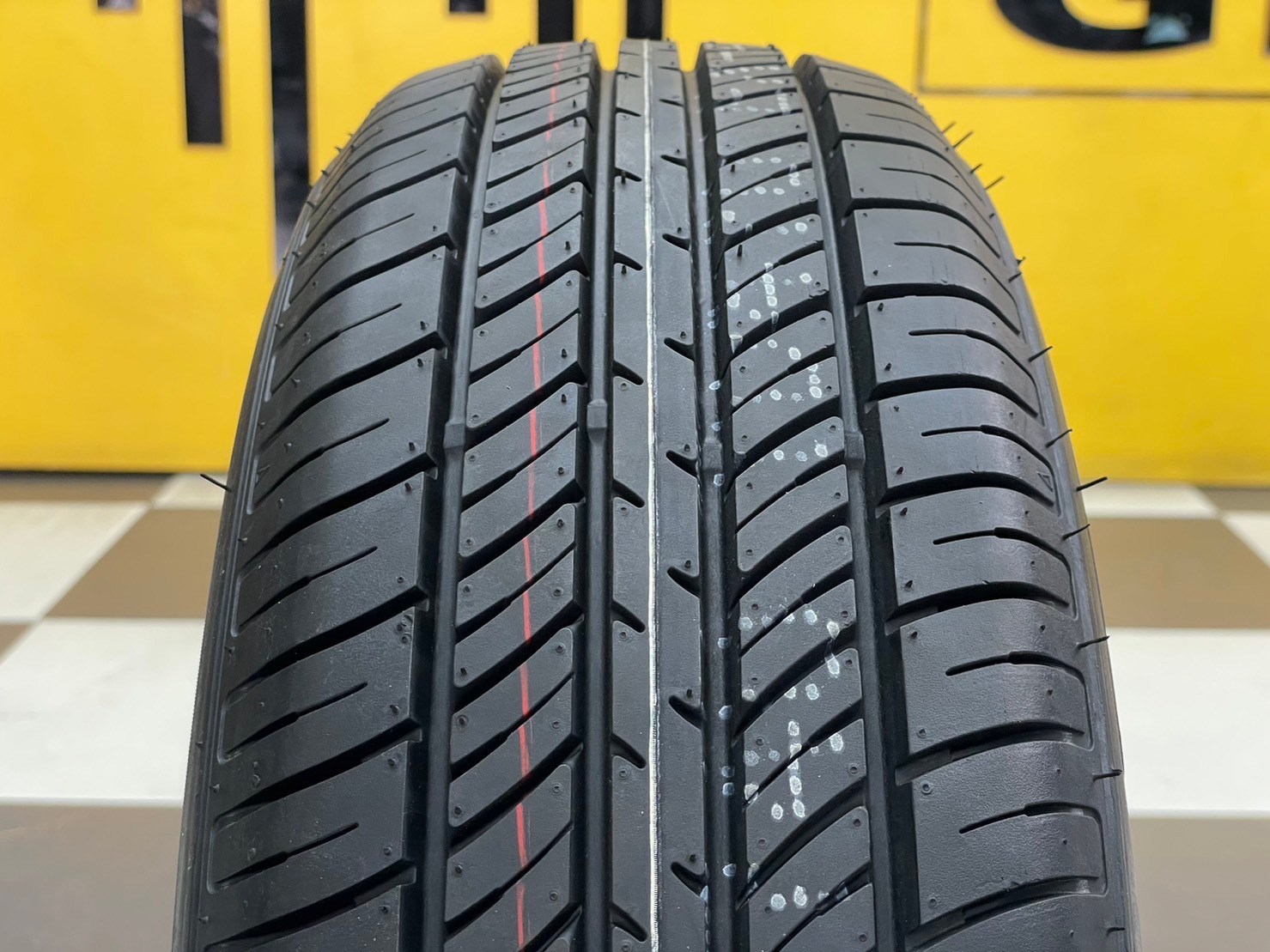 ยางใหม่ #Deestone R201 175/65R14 ยางใหม่ปี2024