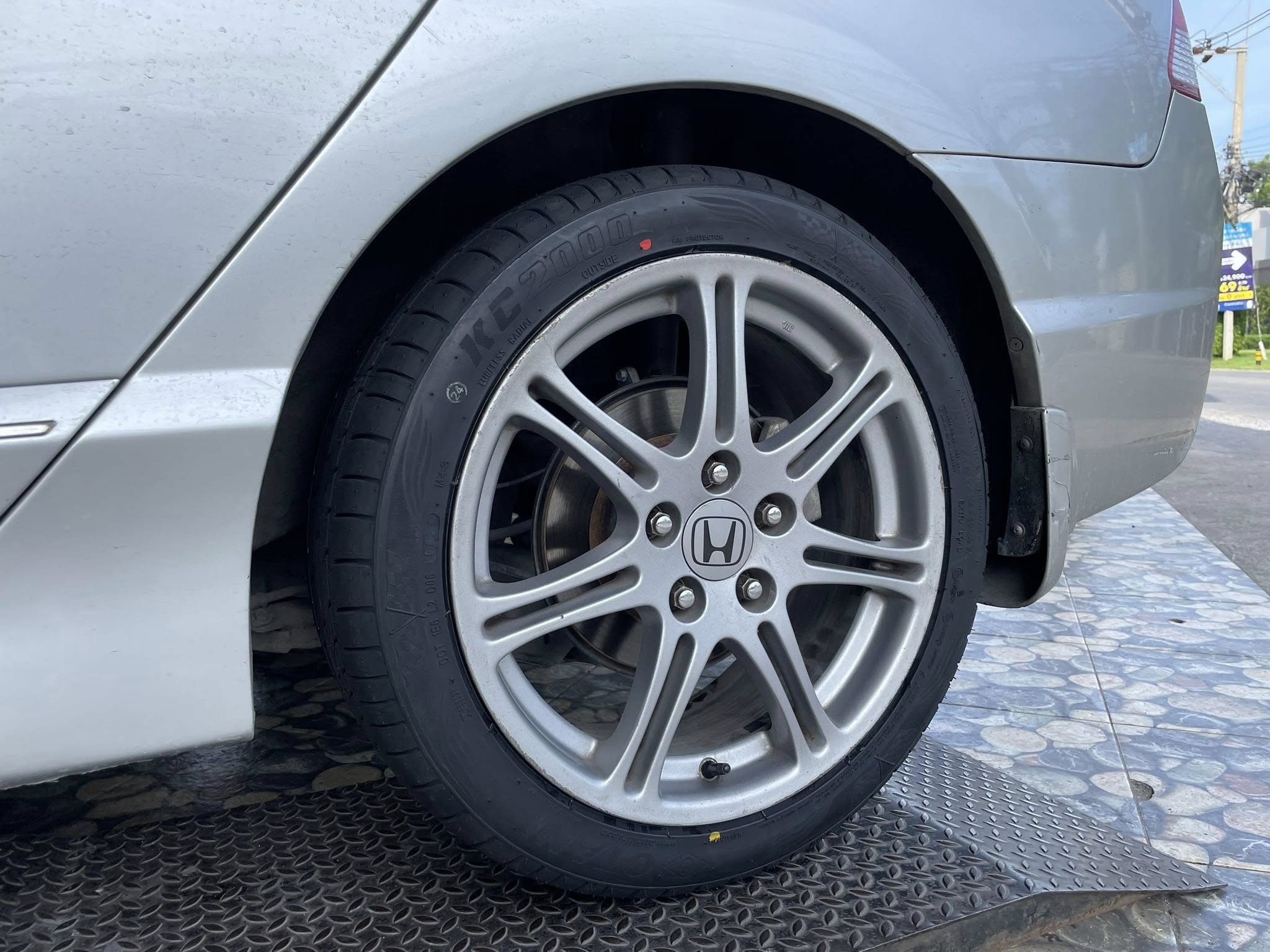 #HONDA_CIVIC 🚘เปลี่ยนยาง 🛞🐘#OTANI_KC2000_215/45R17