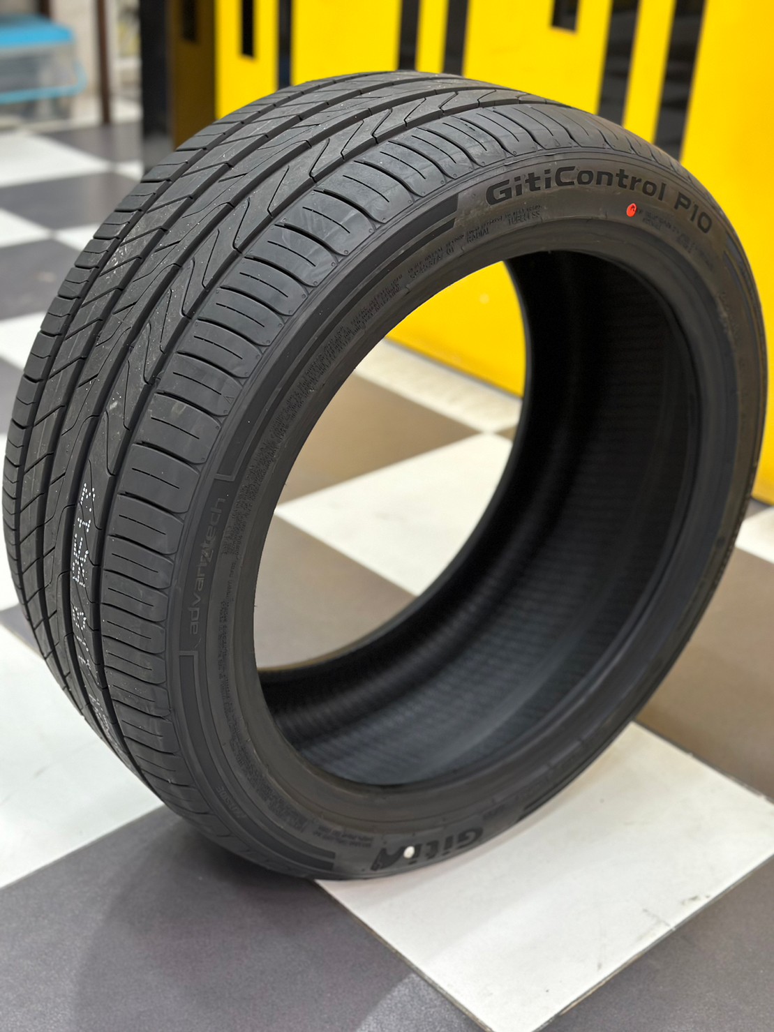 GITI Runflat ยางจีที รันแฟลต GITI Control P10 245/40RF18