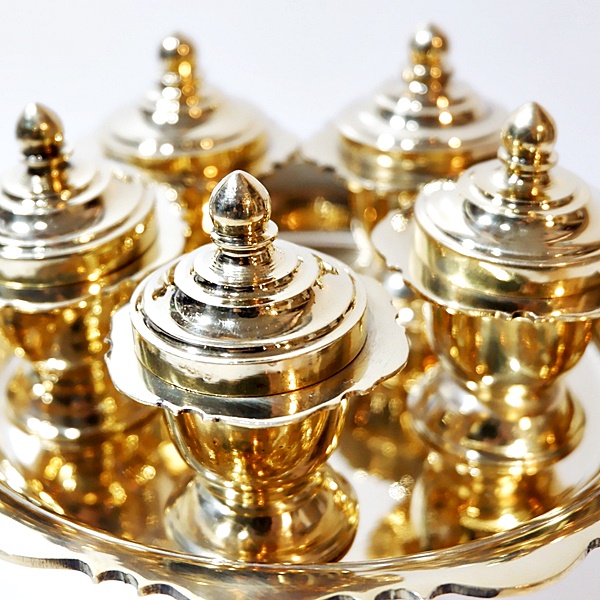 เชี่ยนสูง ชุดตลับลูกเชี่ยนหมาก พานหล่อหนา 7 นิ้ว