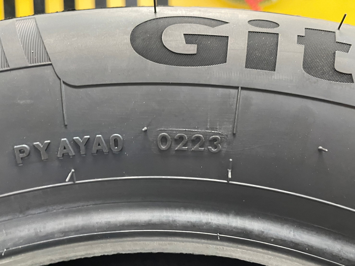 225/55R16 ยางใหม่ GITI SynergyH2 ยางใหม่ปี2023 ราคาโปรโมชั่นพิเศษ พร้อมติดตั้งฟรี