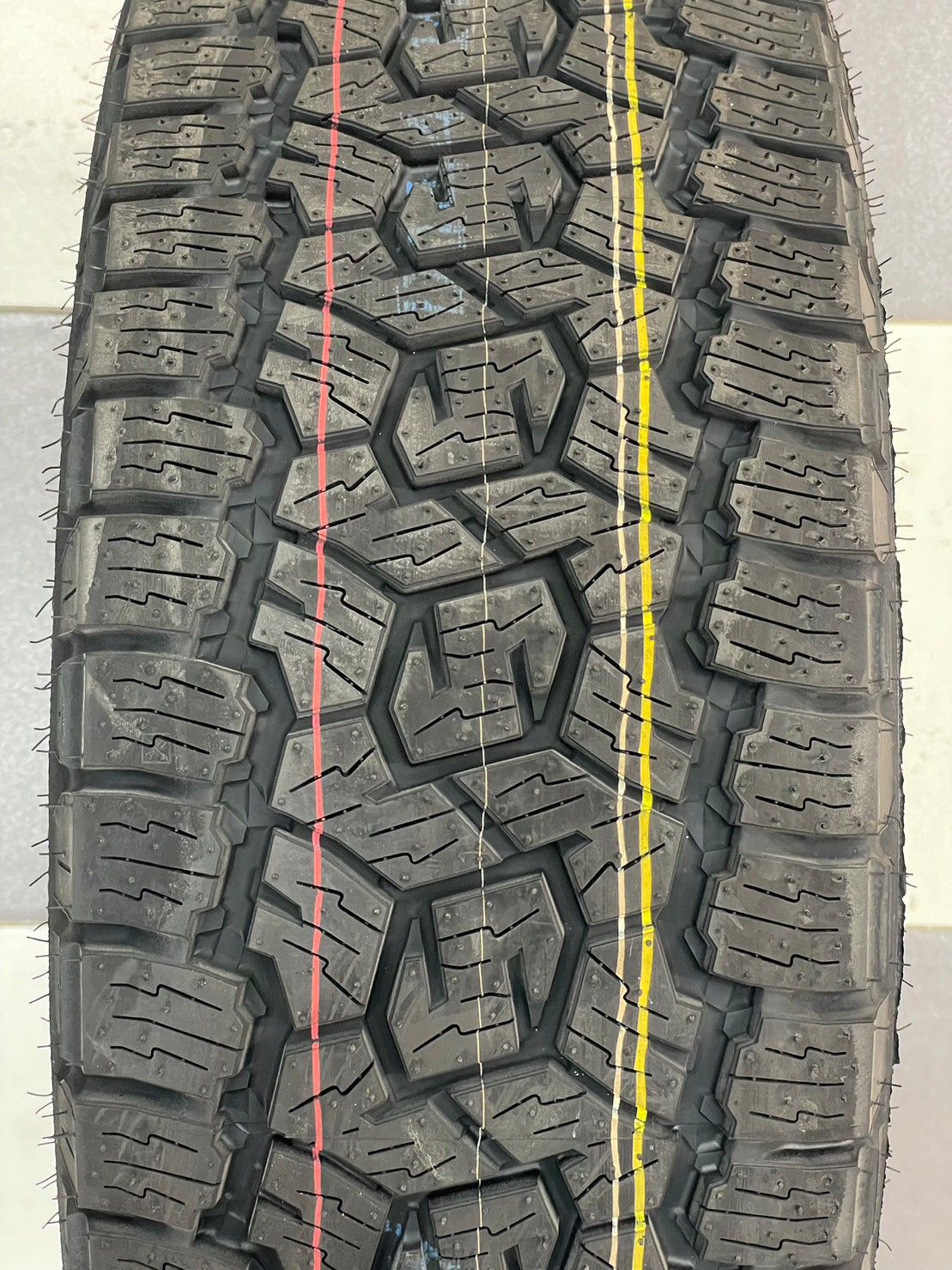 TOYO OPEN COUNTRY AT III 265/70R16 ยางใหม่2023