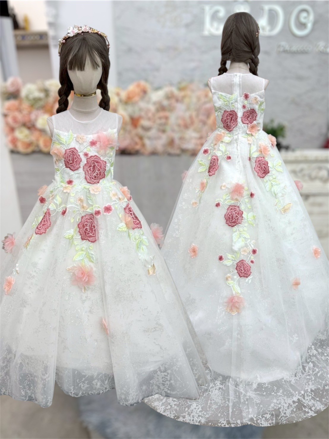 ชุดราตรีเด็ก(หน้าร้านอยู่รัชดา ลองได้ถ่ายรูปจากชุดจริง)W19155 สีขาว กระโปรงหน้ายาวหลังลาก แขนสั้น ประดอกไม้สวยหวานมาก