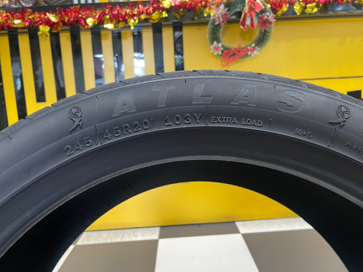 ATLAS FOCRC UHP 245/45R20 ยางใหม่ปี2023