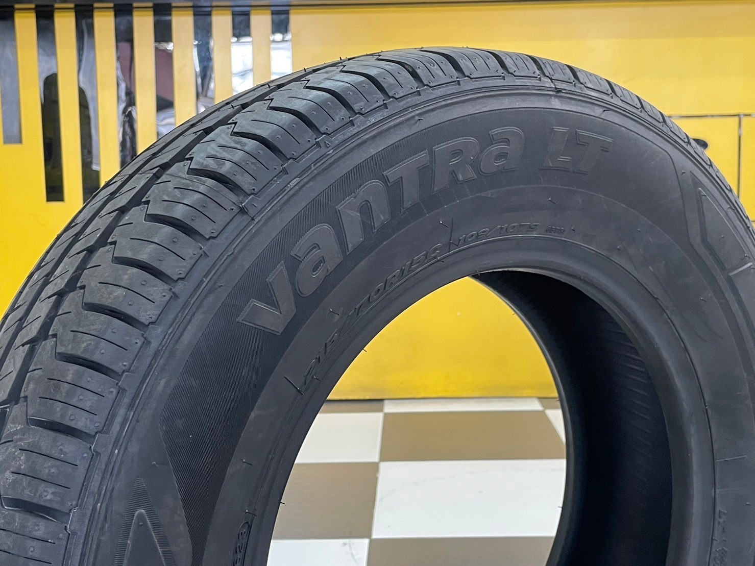 HANKOOK Vantra LT RA18 215/70R15 ยางบรรทุกคุณภาพ คุ้มราคา ยางใหม่ปี2023