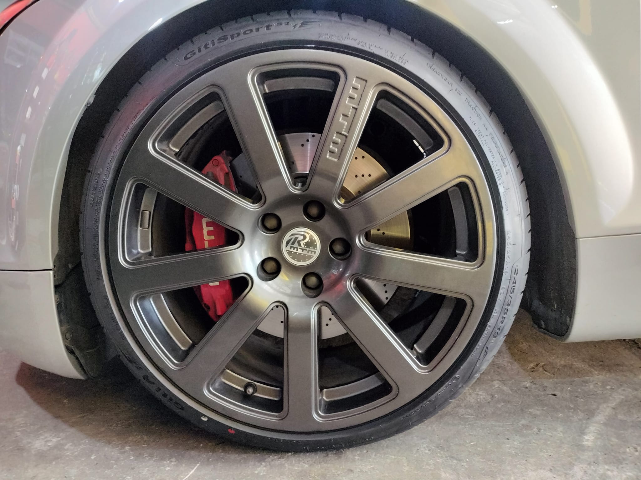 GITI_SportS2_245/35R19