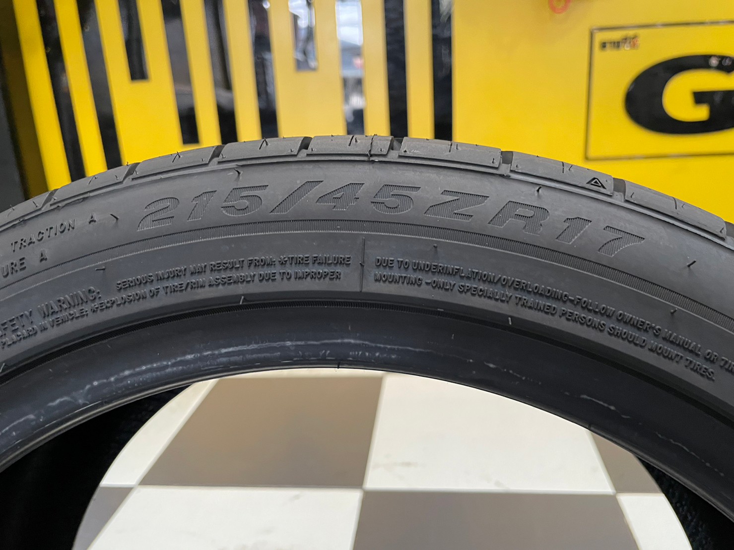 AUSTONE 215/45R17 SP702 ยางใหม่ปี2023