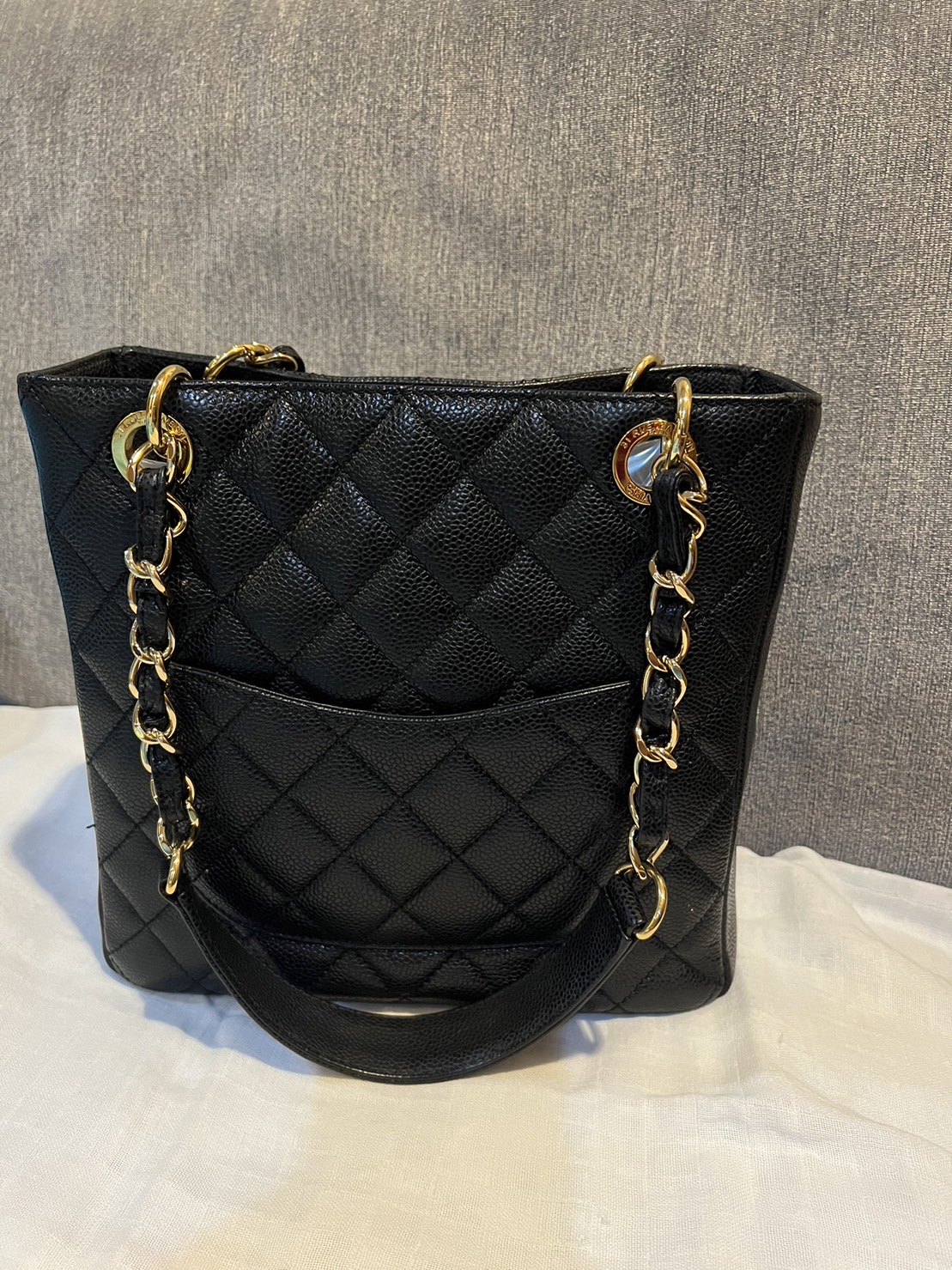 Chanel PST Tote Caviar black holo16