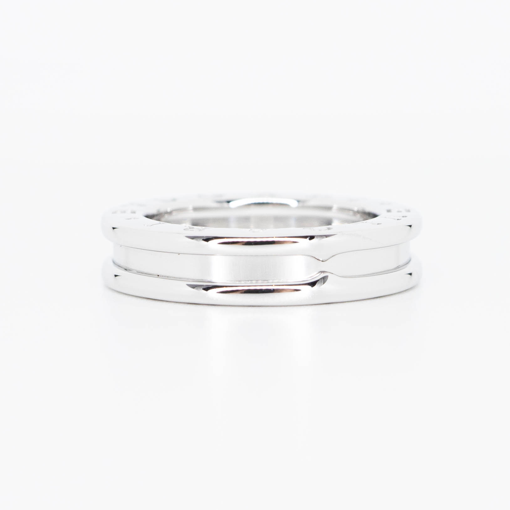 แหวน Bvlgari B.zero1 1band ทองขาว18K ไซส์ 50# (Used)