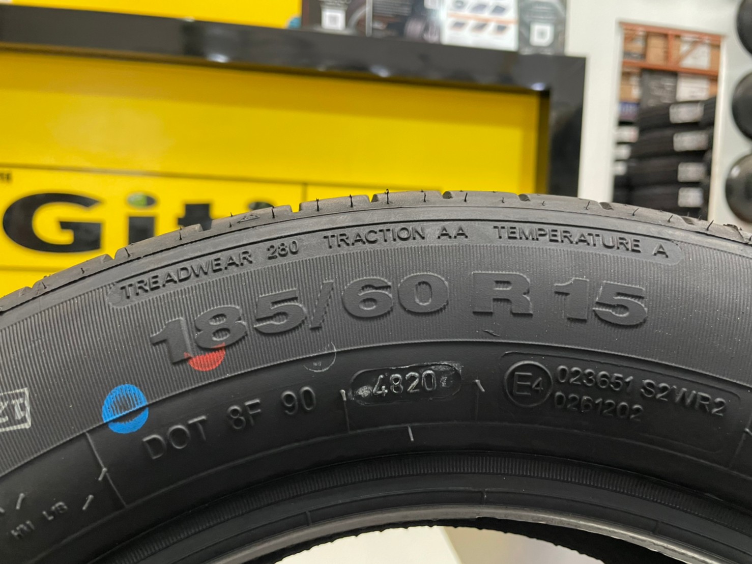 Apollo Alnac 185/60R15 ยางใหม่ปีผลิต21 ยางนุ่มเงียบ