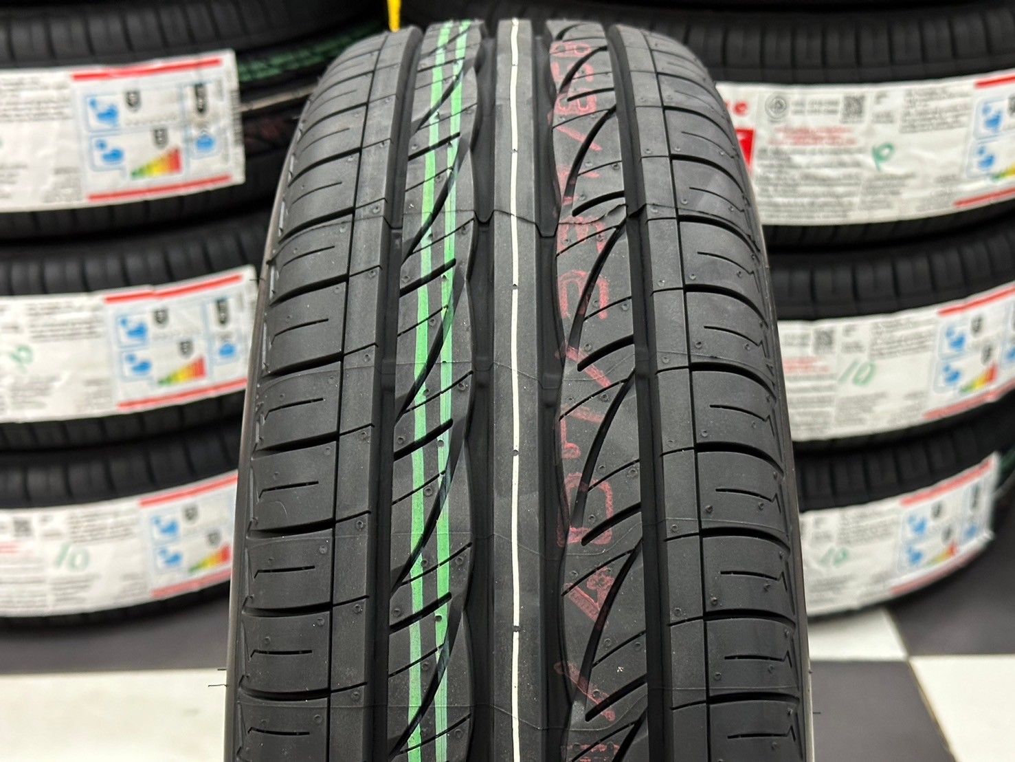 #ยางไฟร์สโตน #Firestone #F01X 185/60R15 ยางใหม่ปี2024 ราคา่โปรโมชั่นพิเศษ สินค้ามีจำนวนจำกัด
