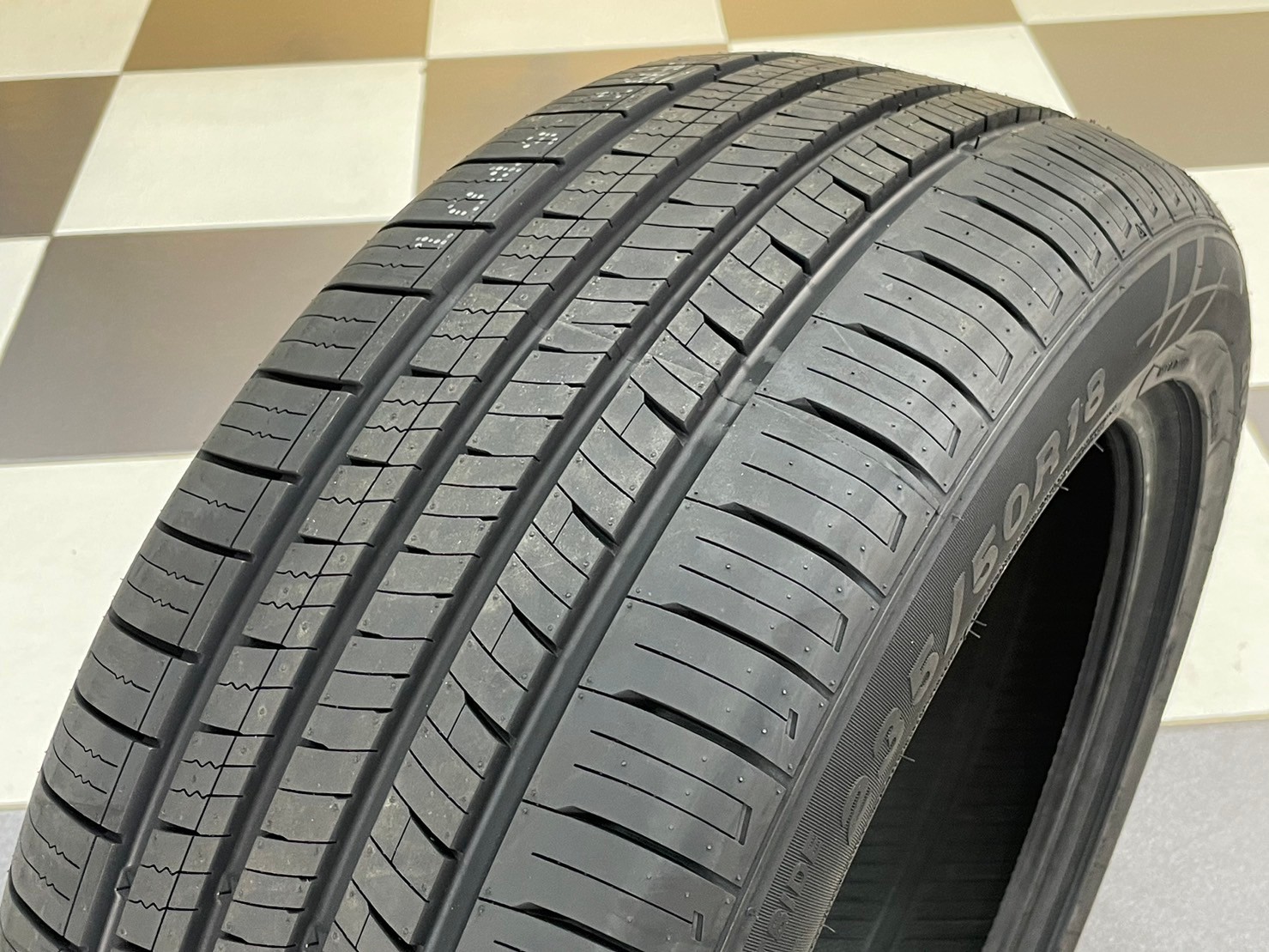 ยางใหม่ AUSTONE SP602 235/50R18 ยางผลิตไทย คุ้มค่ารับประกันบาดบวมเบียดตำ180วันเคลมฟรี ยางใหม่ปี2024