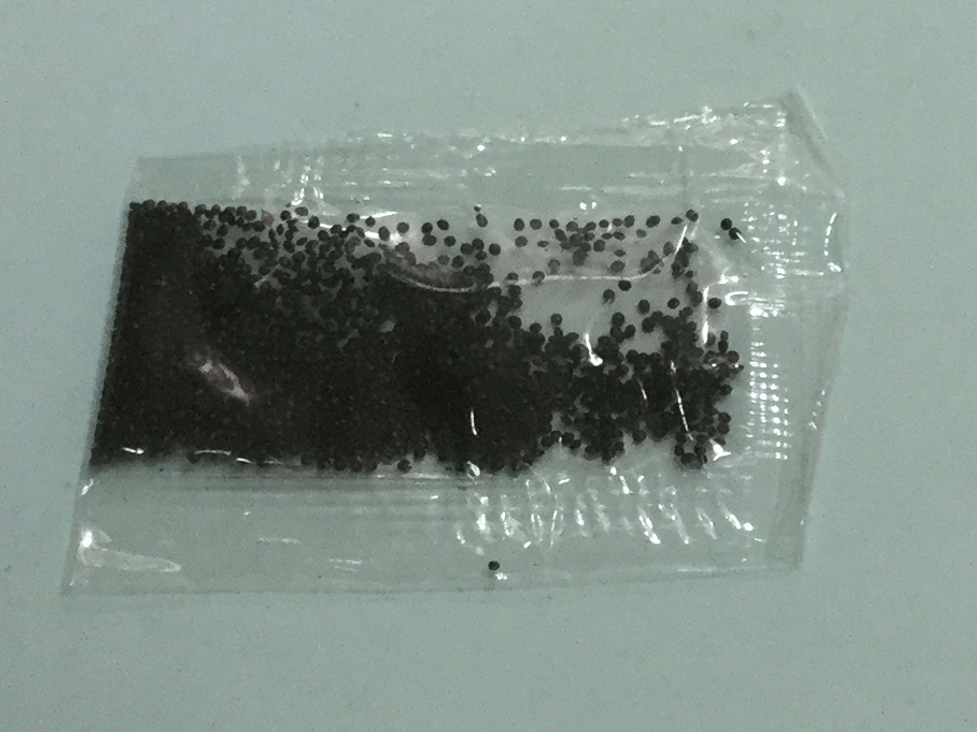 ปีกแมลงปอแดง หรือผีเสื้อสามสายใบแดง (Christia Vespertilionis) คละ / 200 เม็ด (นอก)