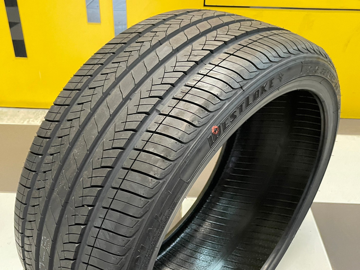 WESTLAKE SA07 245/35R20 ยางไทย ยางสปอร์ตคุณภาพดี ยางใหม่ปี2023