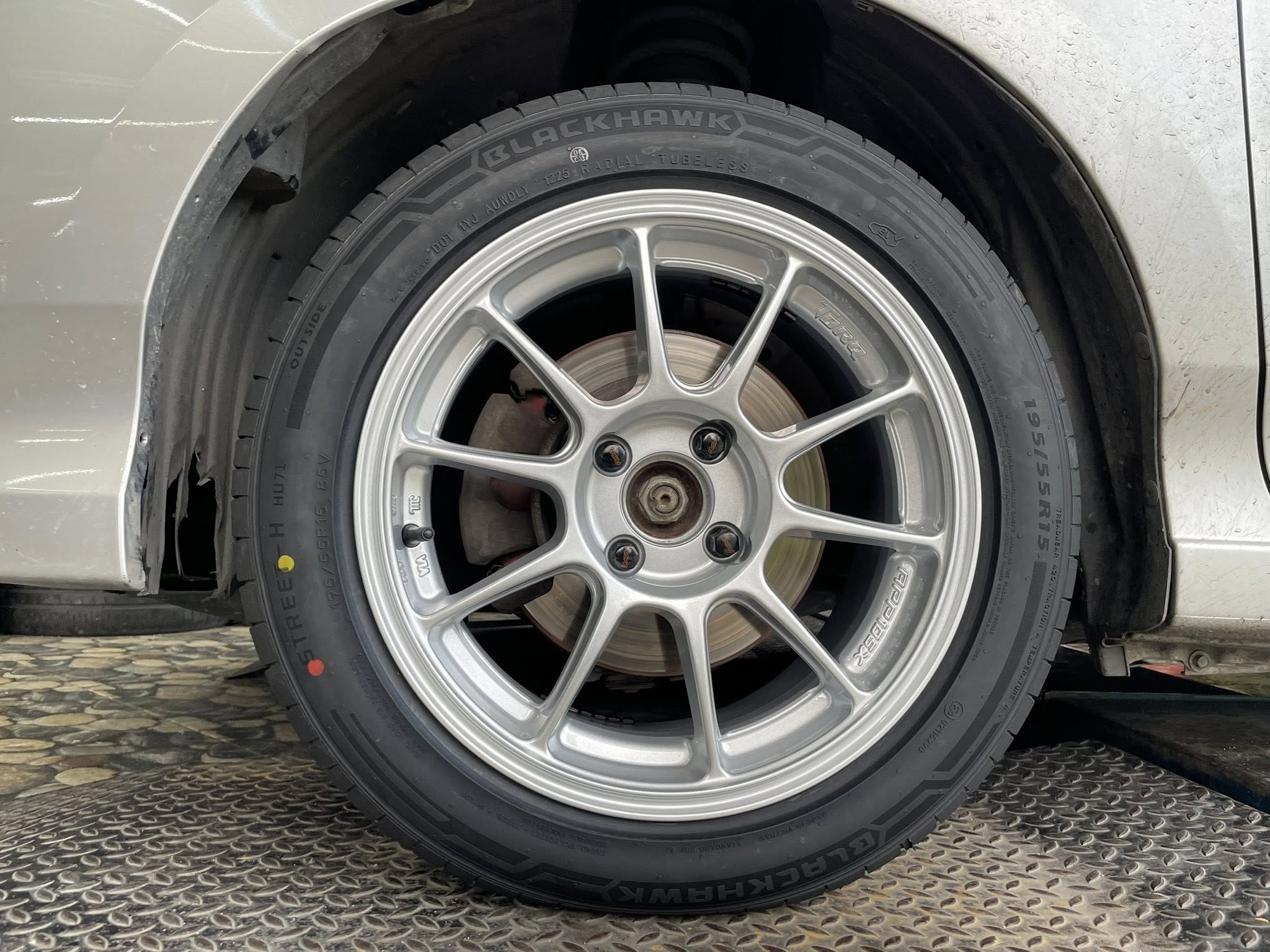 HONDA_CITY 🚘 เปลี่ยนล้อพร้อมยาง 🛞🐘#BLACKHAK_HU71_195/55R15 🛞 #TC105X_15X7 ET35 4X100 SL