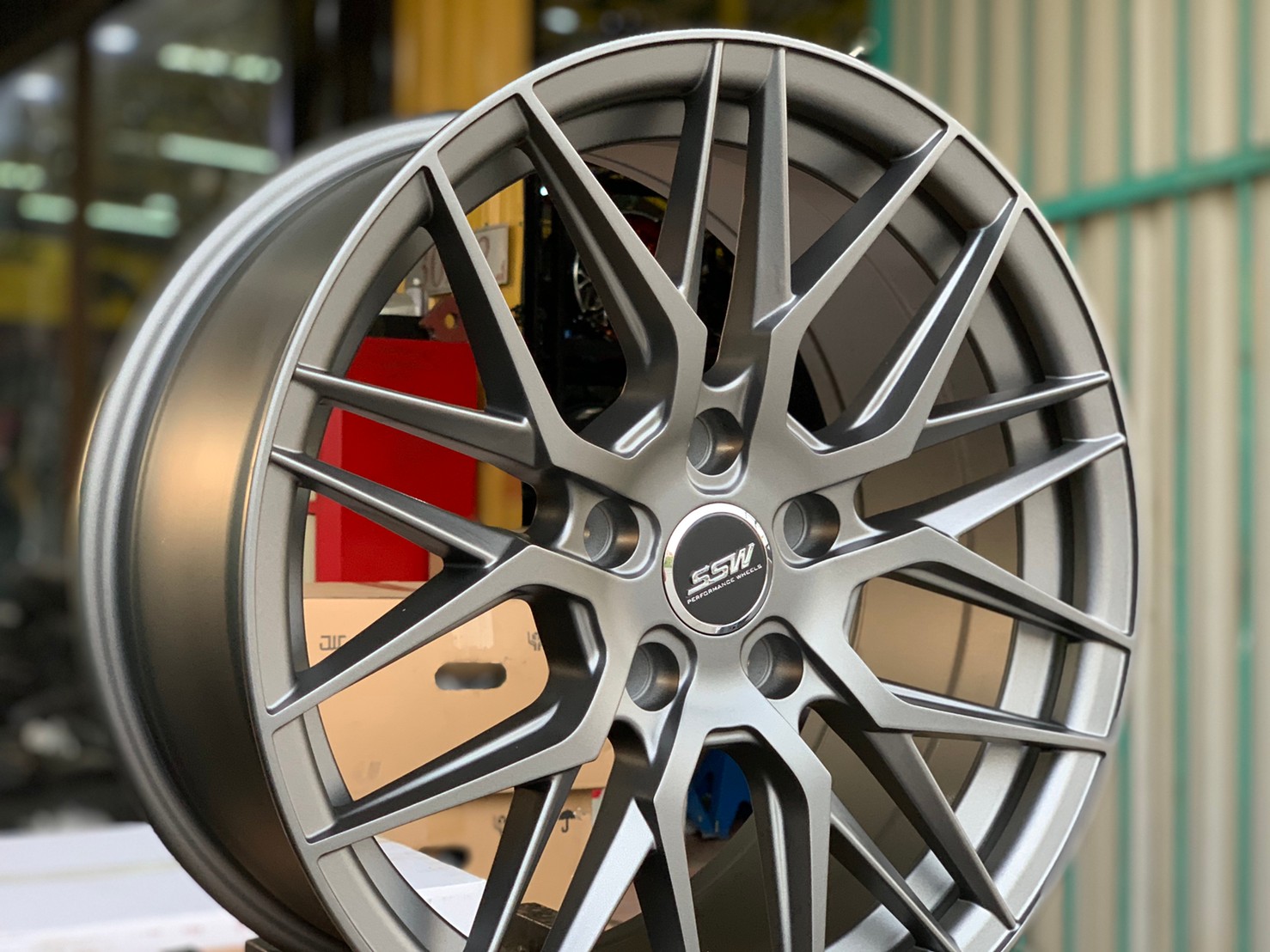 ล้อแม็กใหม่ขอบ17 Stamford Sport Wheels SSW 348 สีเทากัน