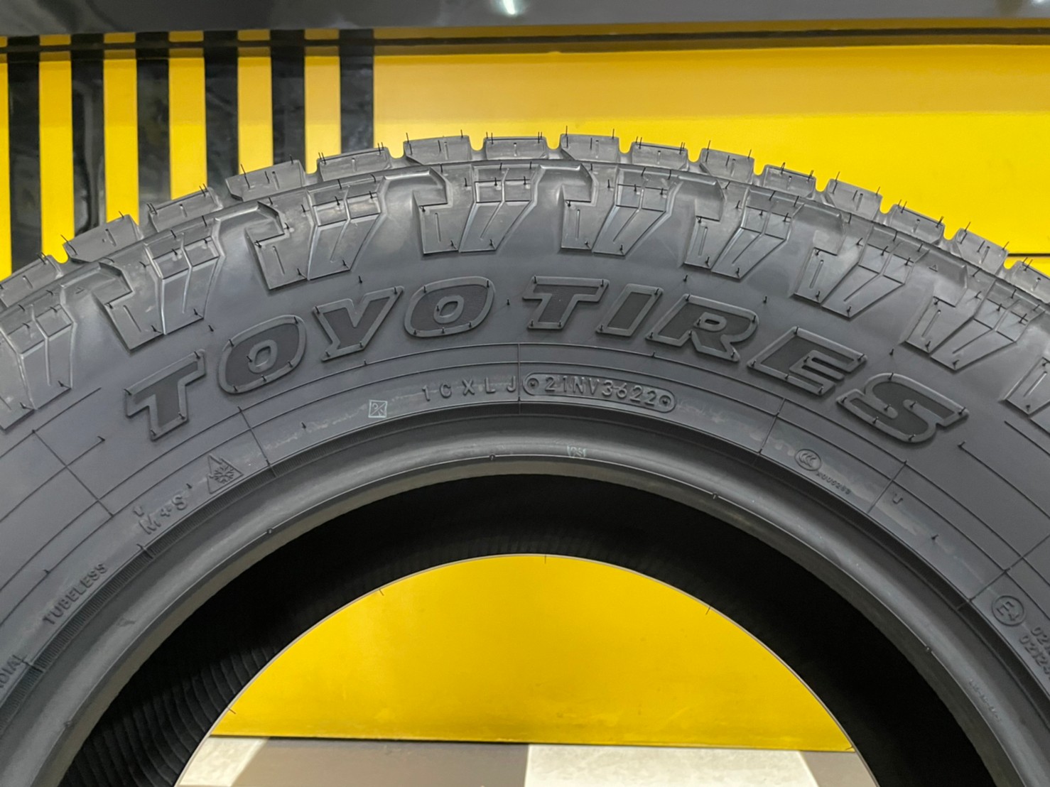 TOYO OPEN COUNTRY AT III 265/70R16 ยางใหม่2022