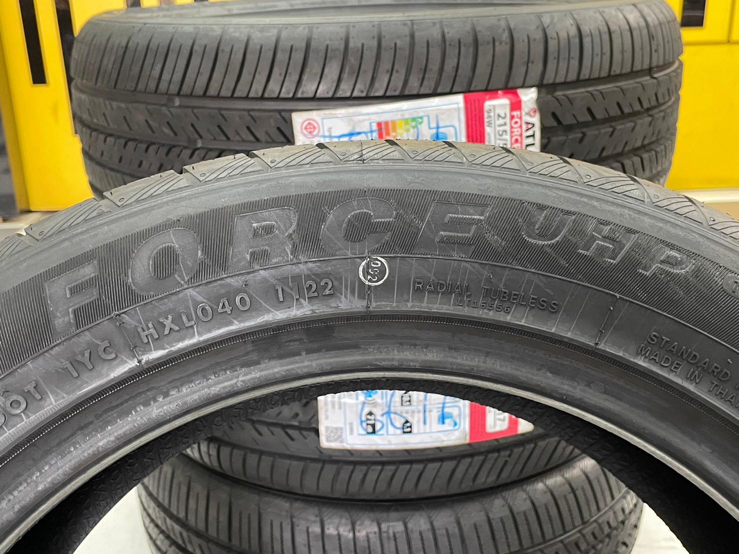 #ATLAS FORCE UHP 215/55R17 ยางใหม่ปี 2022