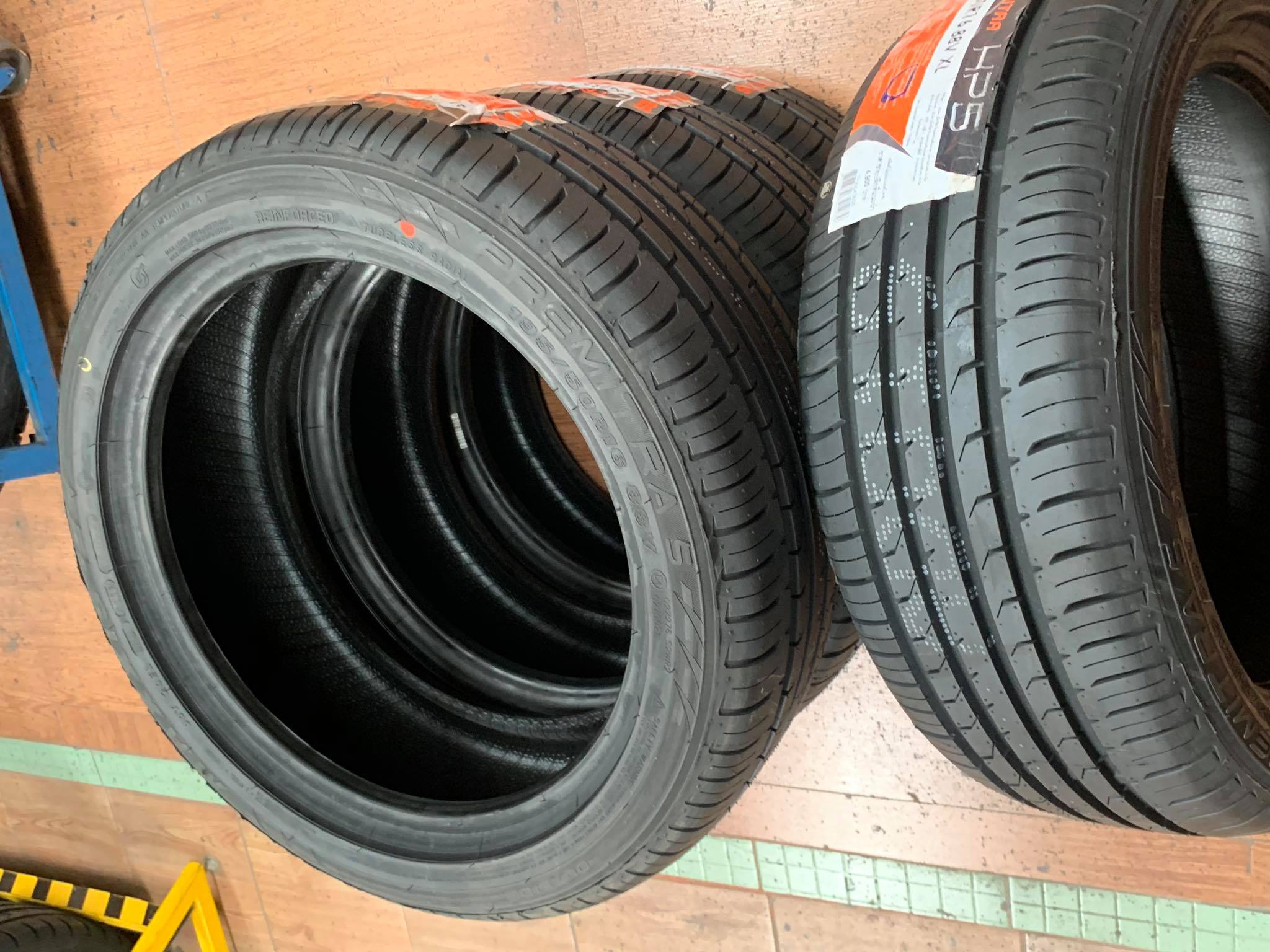 ยางใหม่ MAXXIS HP5 195/50R16 พร้อมติดตั้งฟรี