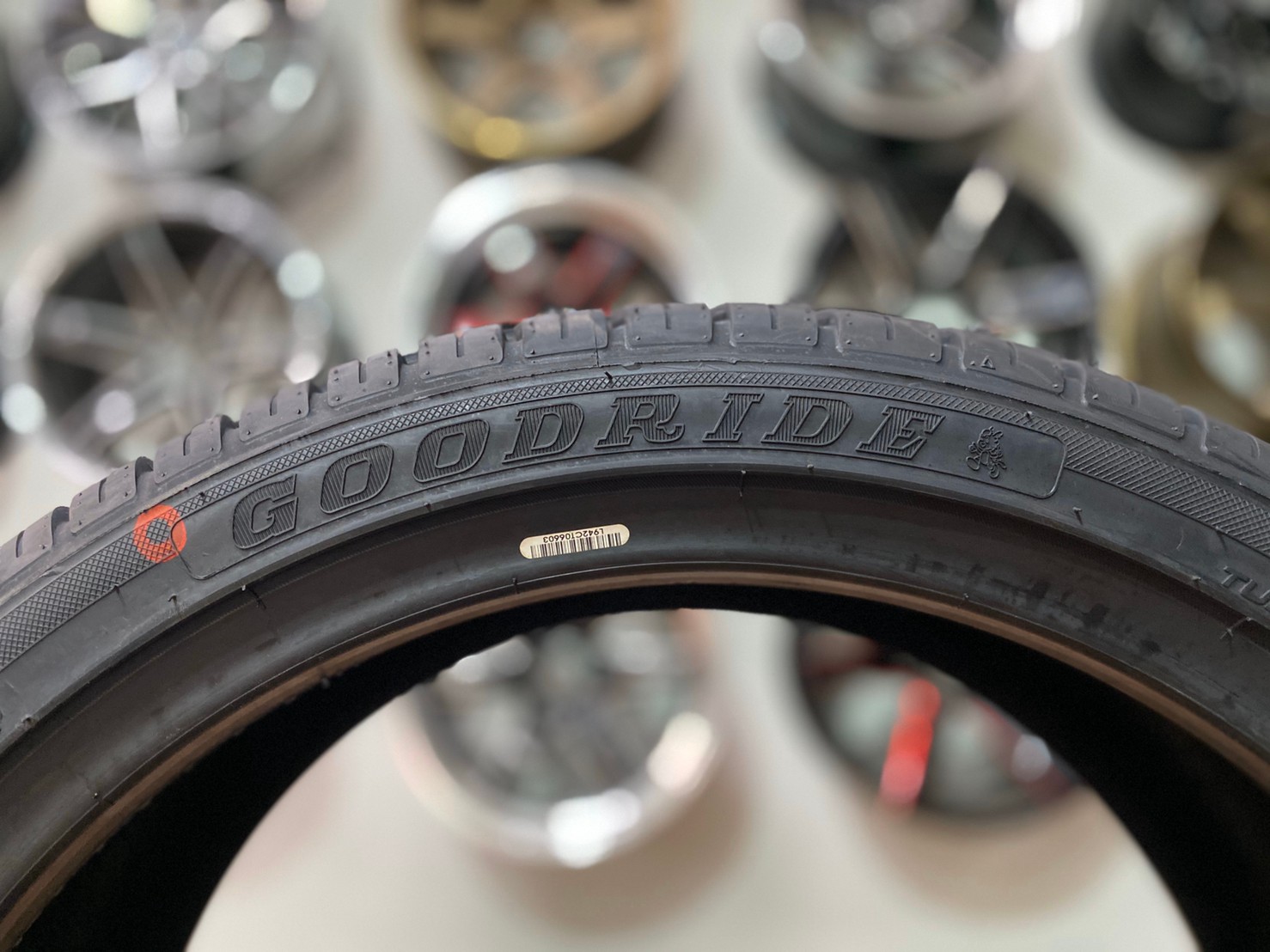 225-40R18 Goodride กู๊ดไดร์ ยางไทยคุณภาพดี พร้อมติดตั้งฟรี