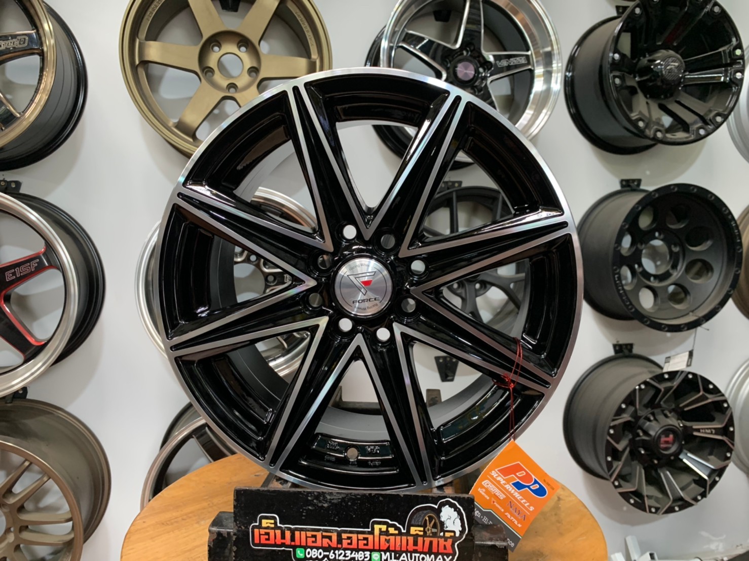 ล้อแม็กใหม่ ล้อแท้ Force Model VIVID8_ARACH ขอบ15 กว้าง6.5 ขนาด4รู100และ4รู114.3 ออฟ40 ล้อลายVIP สวยหรู
