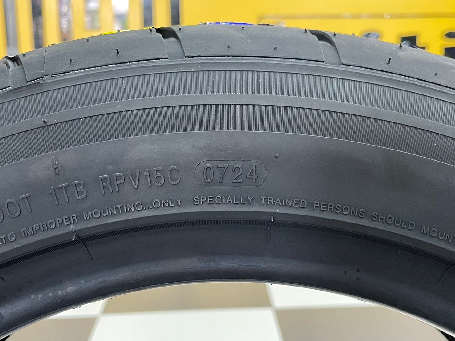 ยางลายซิ่ง 🔥🔥🔥#Landsail #RS009 195/55R15👍ยางใหม่2024