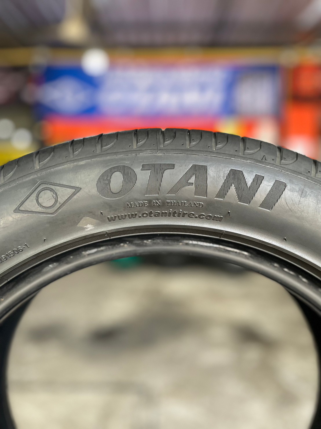ยางมือสอง OTANI EK1000 195/55R15 ยางสภาพพร้อมใช้ยาง ยางปี20