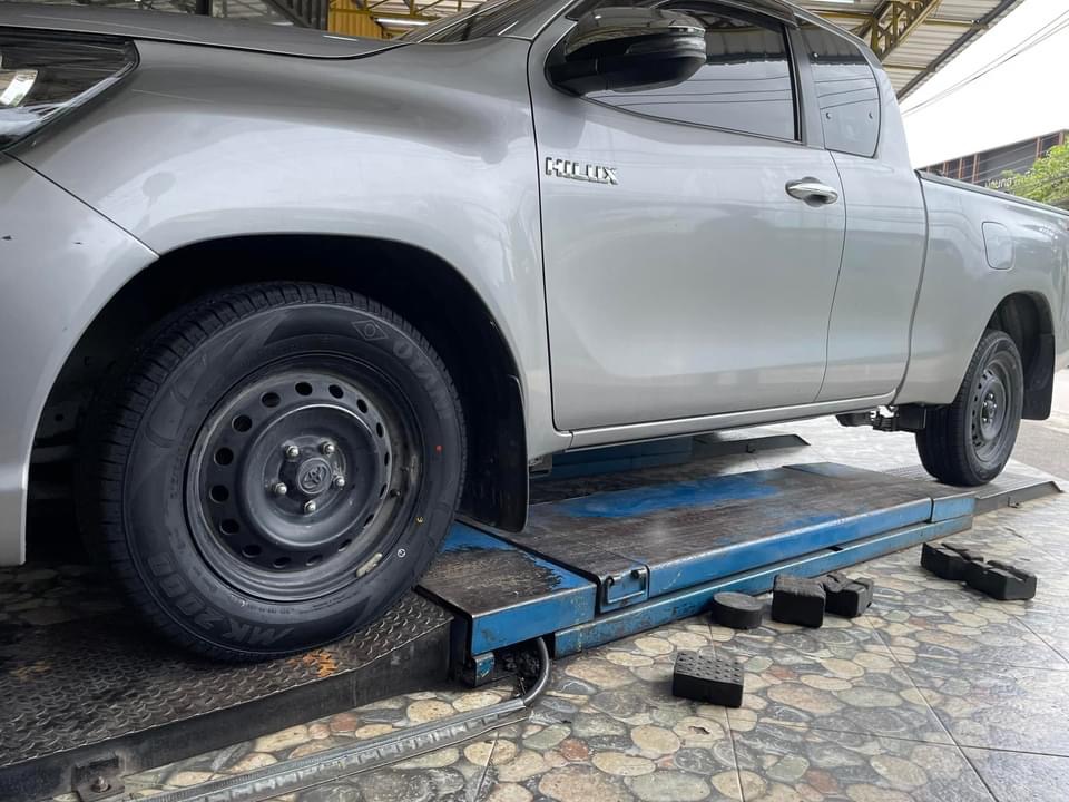 เปลี่ยนยาง🚘 #TOYOTA_REVO🛞 #OTANI #MK2000 215/65R16🔥 🔥🔥