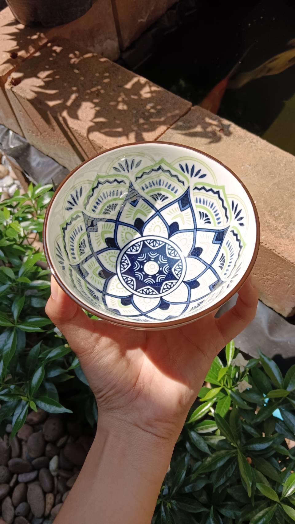 ถ้วยเซรามิคเนื้อดี คละลาย ขนาด 4.5 นิ้ว ฟรีสติ๊กเกอร์ป้ายชื่อ