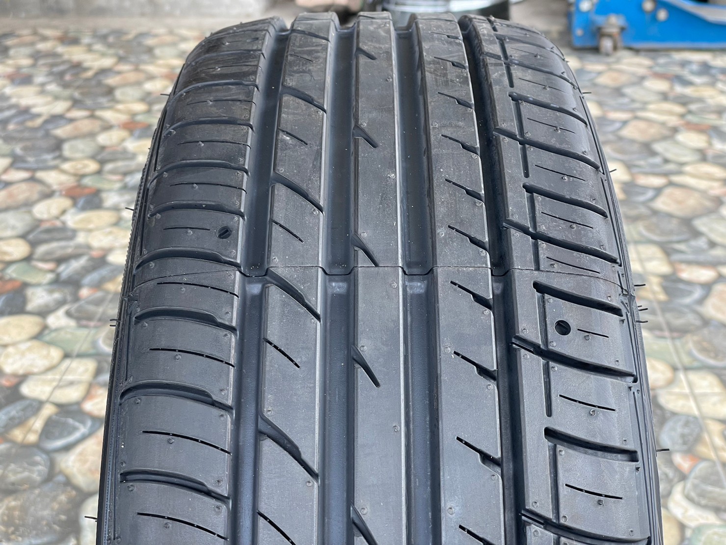 FALKEN ZIEX ZE914 ECORUN 205/45R17 ยางใหม่ปี2023