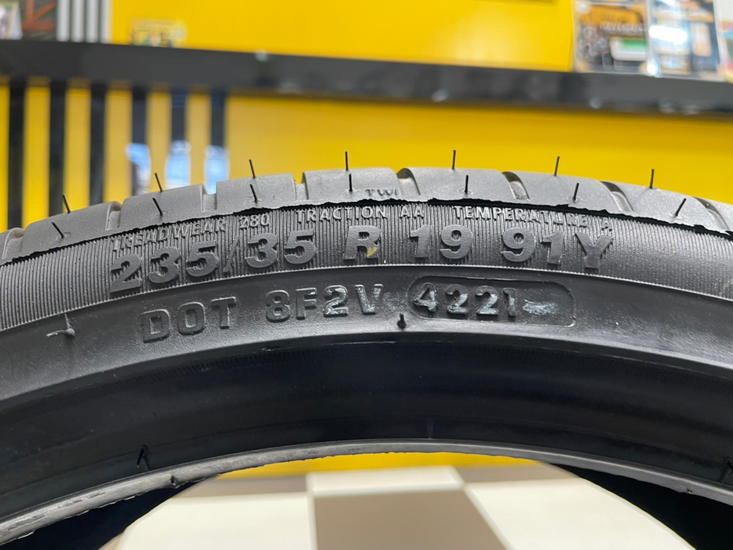 ยางใหม่ Apollo Aspire4G 235/35R19 ยางใหม่ปลายปี21