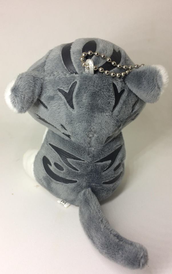 พวงกุญแจแมวจี้ทำปากจุ้บ