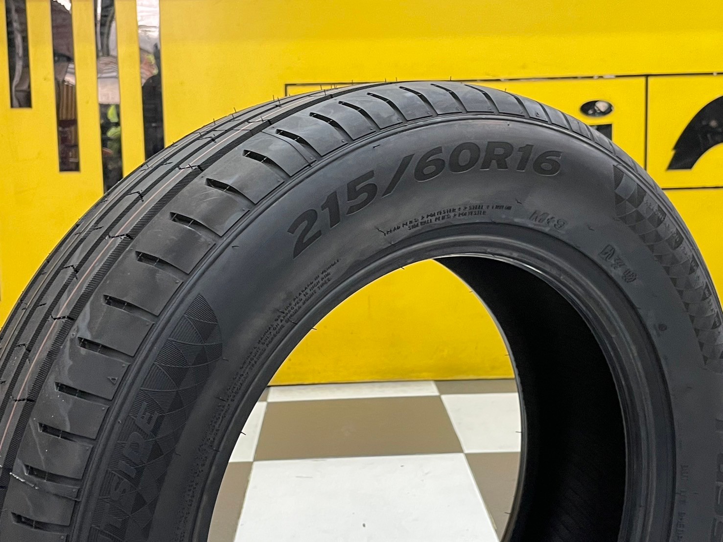 ยางใหม่ คูสโตน KUSTONE PASSION P9 215/60R16 ยางใหม่ปี2024