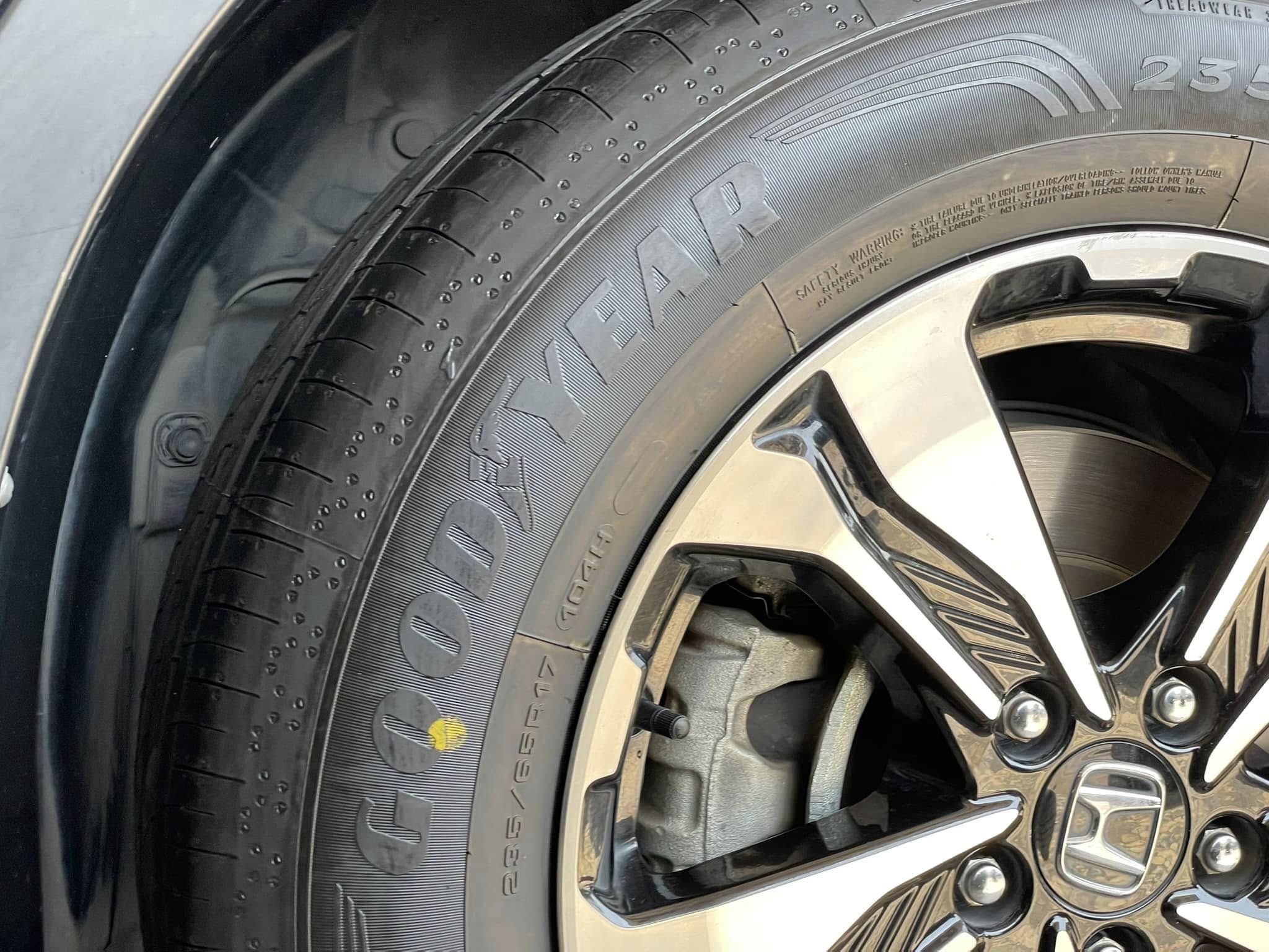 🛞❤️ #HONDA_CRV 🚘เปลี่ยนยาง 🛞🐘#GOODYEAR_EFFICIENTGRIP_235/65R17